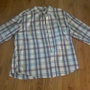 A GAP plaid button down shirt